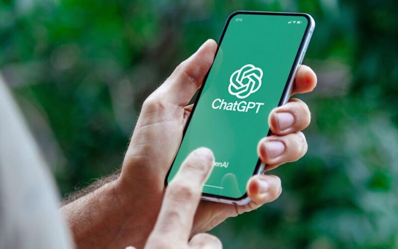 OpenAI launches ChatGPT Go in India at ₹399/month, offering enhanced access with UPI support.