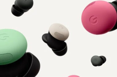 గూగుల్ Pixel Buds 2a మరియు Pixel Watch 4 లీక్: ఆగస్టు 20న Pixel 10 ఫోన్స్లో విడుదలకు సన్నాహాలు