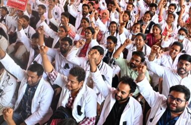 ఆంధ్రప్రదేశ్ ప్రభుత్వం ఇన్సర్వీస్ కోటా నిర్ణయం: క్లినికల్ PG సీట్లకు 15%, నాన్క్లినికల్ కి 30% కోటా