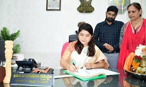 Smt. Rajakumari Ganiya Collector of Nandyal District