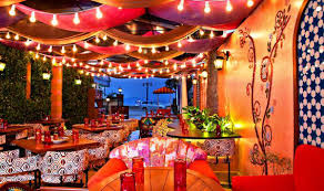 Best Theme Restaurant Award to Rajababu