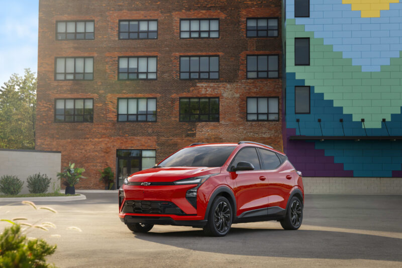 General Motors CEO మెరీ బారా ప్రకటించిన వ్యూహ మార్పు: CAMI ప్లాంట్పై ఎంపికలపై పరిశీలన, స్లోలింగ్ డిమాండ్ కారణంగా BrightDrop వాన్ ఉత్పత్తి ముగింపు