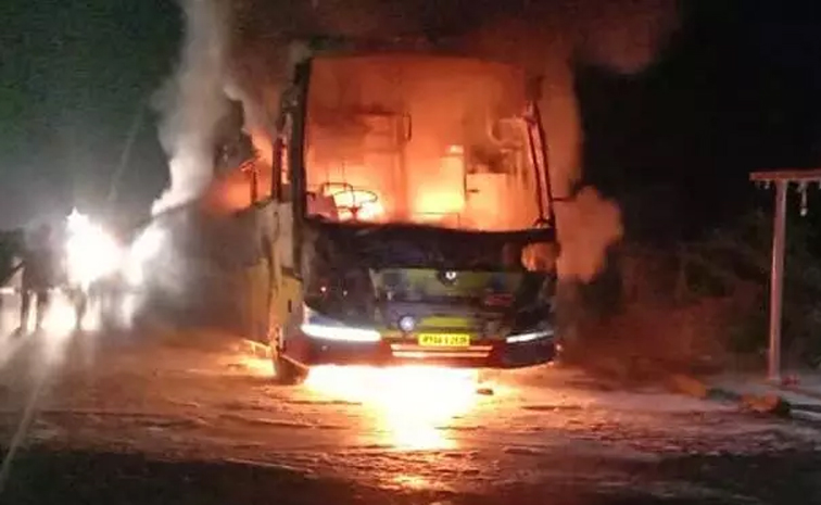 కర్నూలు బస్సు ప్రమాదంలో మరణించినవారి DNA ప్రొఫైలింగ్ పూర్తి దశలో