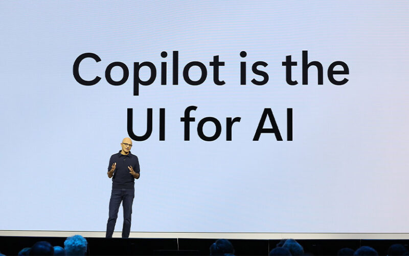 మైక్రోసాఫ్ట్ CEO సత్య నడెళ్ళా AI, డేటా సెంటర్లపై దృష్టిపెడుతున్నాడు