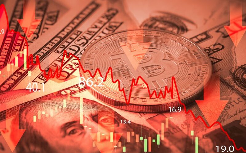 Market Pressure: The overall crypto market remains under pressure, with total market capitalization declining from recent highs. Lingering economic uncertainty and a U.S. government shutdown are contributing factors.